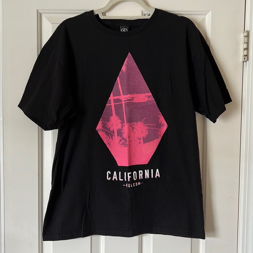 Men’s Volcom T